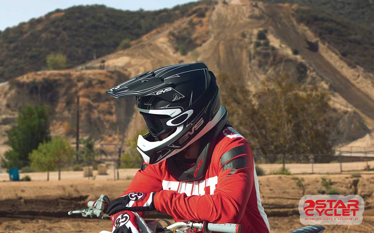 کلاه کاسکت کراس