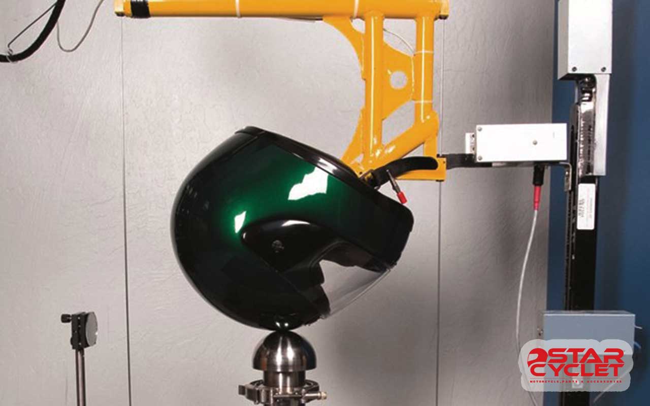 استاندارد کلاه کاسکت