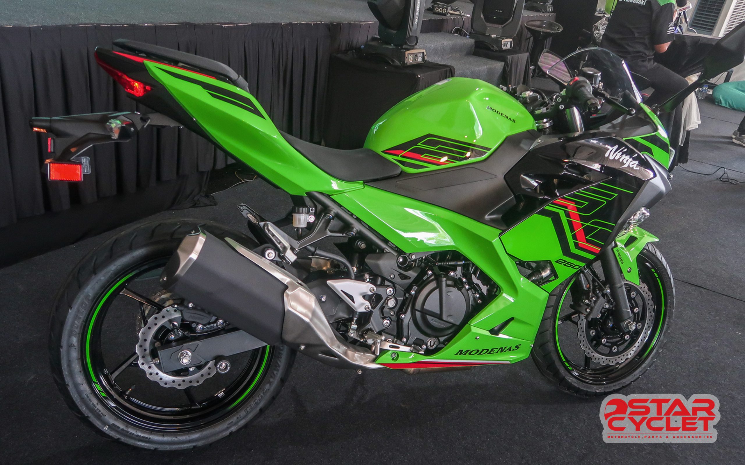 نینجا 250