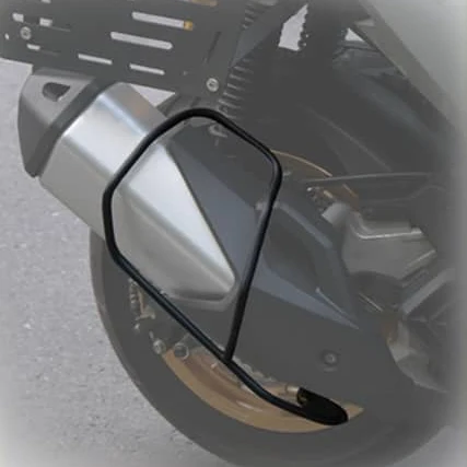 عکس کاور اگزوز فلزی موتورسیکلت ADV 160